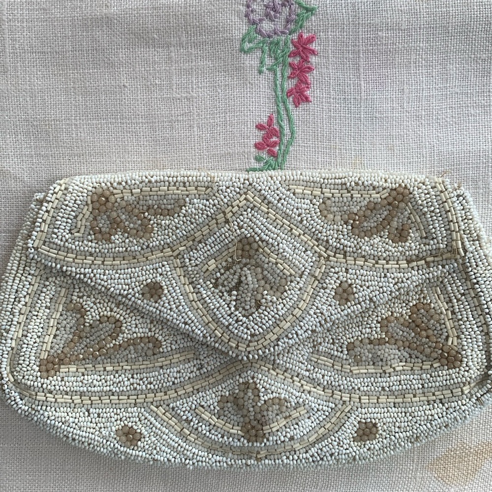 Beaded clutch purse, antique, fragile, totally beaded, cloth lining